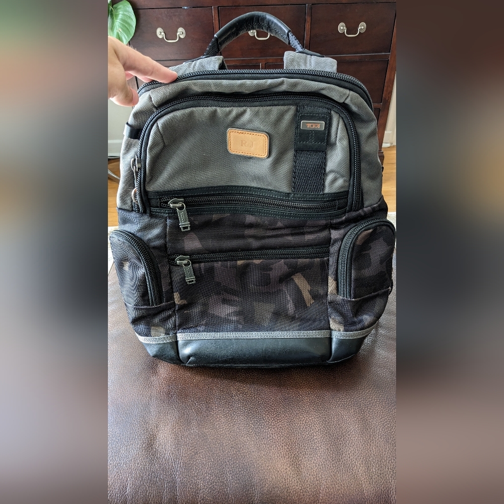 Tumi Alpha Bravo pack